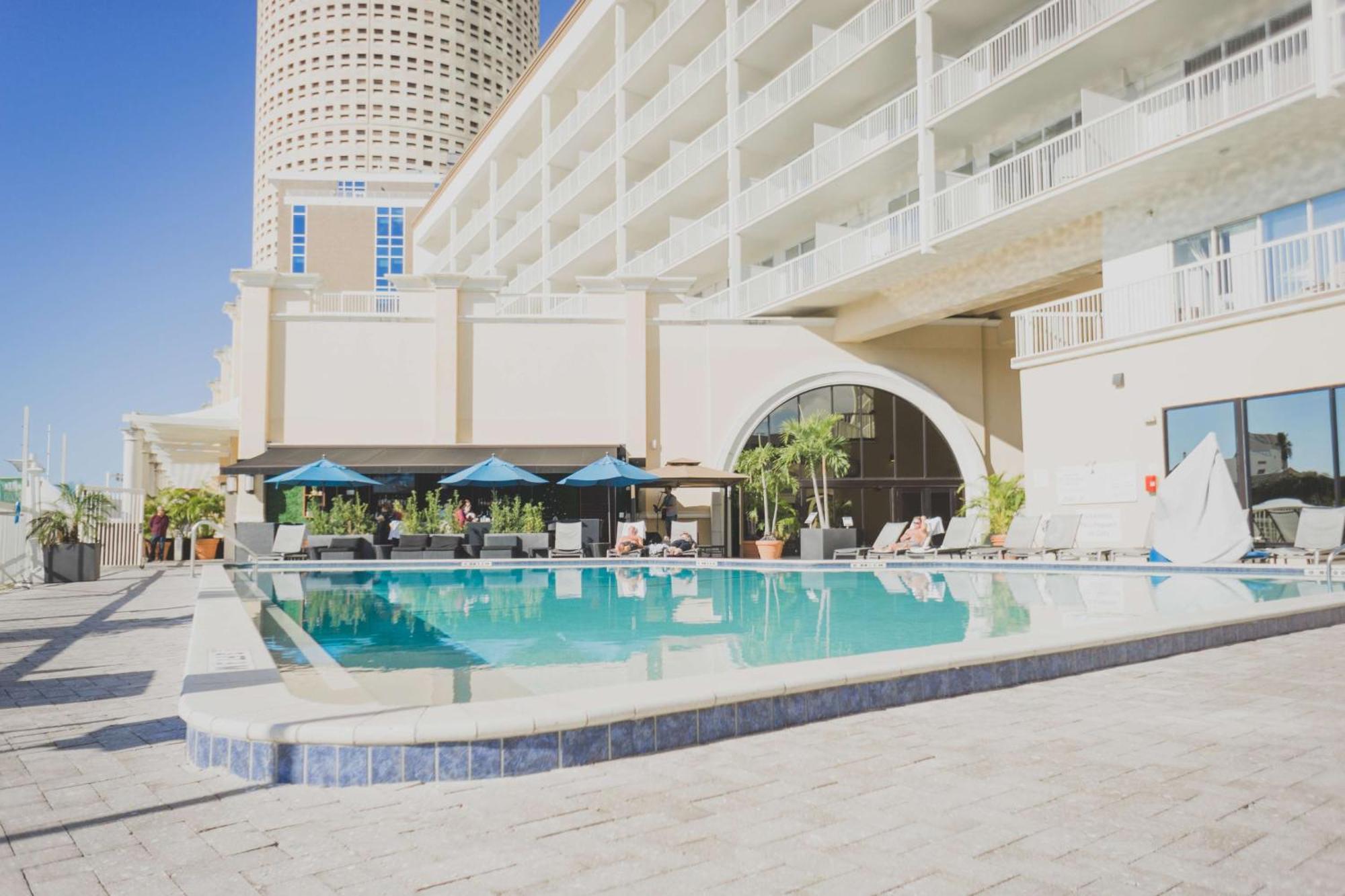Hotel Tampa Riverwalk Buitenkant foto
